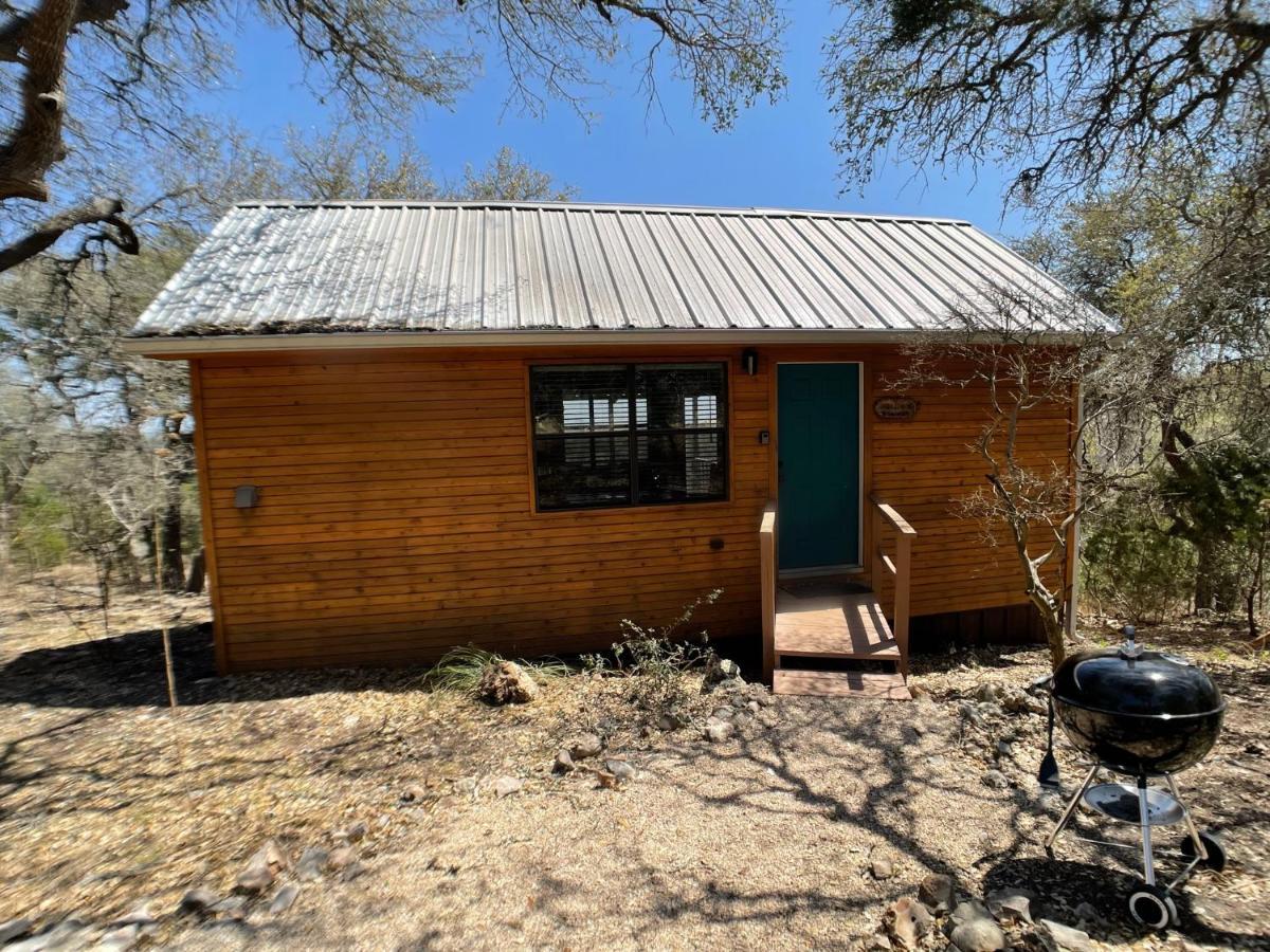 פרדריקסברג Walnut Canyon Cabins מראה חיצוני תמונה