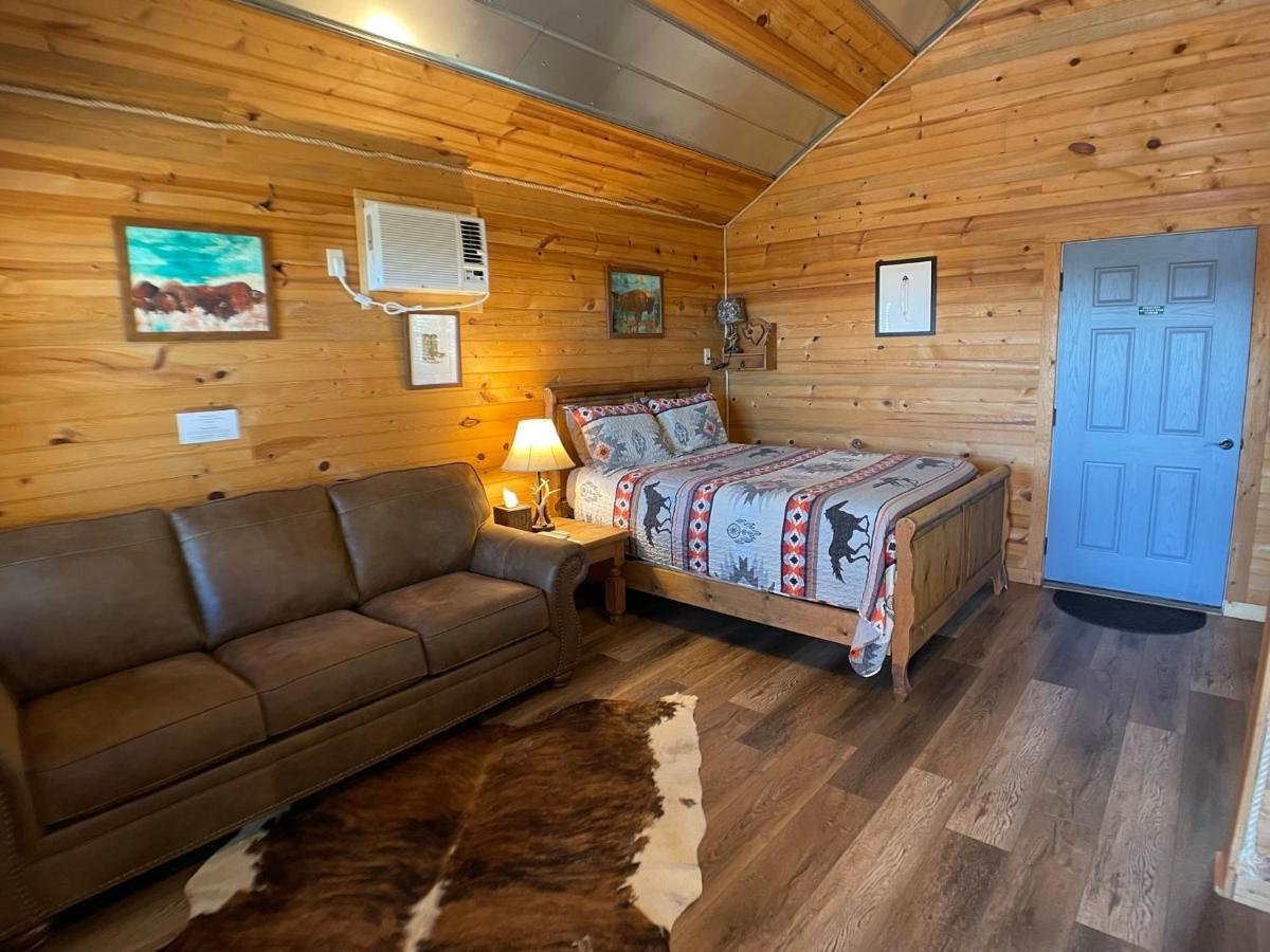 פרדריקסברג Walnut Canyon Cabins מראה חיצוני תמונה